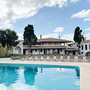 Apartamentos HLG Binivell Park